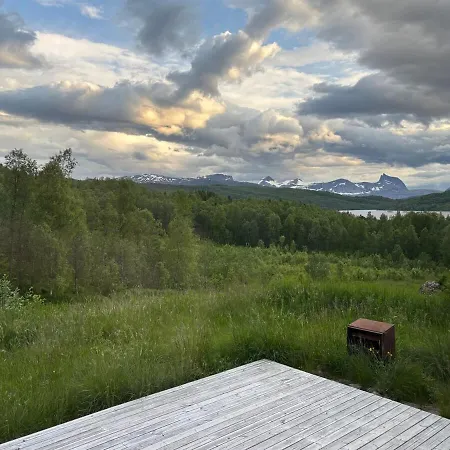 Cozy 1850s Timber And Sauna With Amazing View 度假居 *