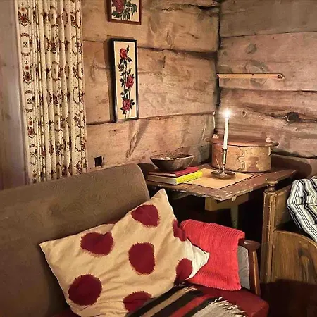 Cozy 1850s Timber And Sauna With Amazing View 度假居 纳尔维克